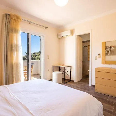 Zetes Luxury ヴィラ カルパトス