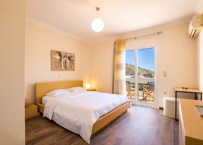 Villa Zetes Luxury *