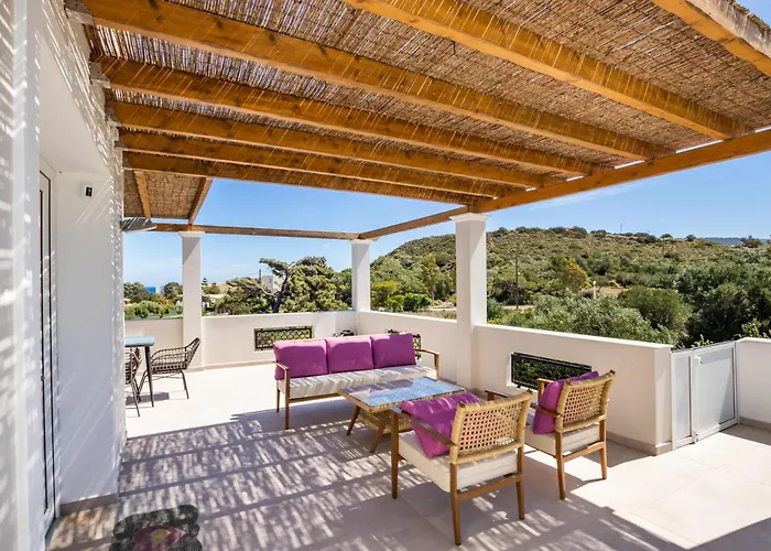 Villa Zetes Luxury *