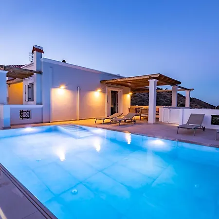 Villa Zetes Luxury *