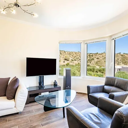 Zetes Luxury Villa *